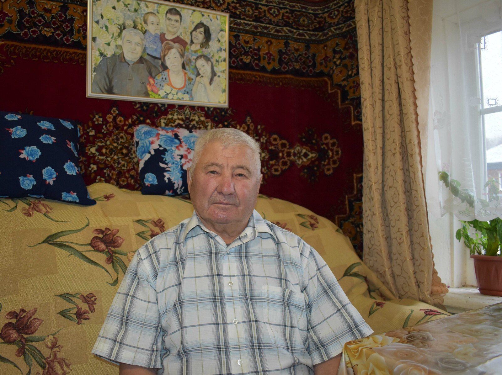 Оло ихтирамға лайыҡ уҙаман