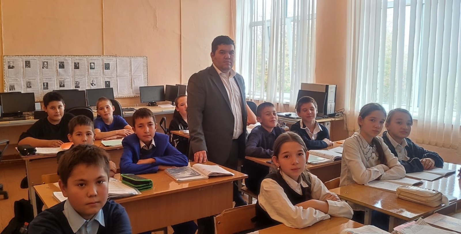 Дыуан-Мәсетле мәктәбендә йәш уҡытыусы эш башланы