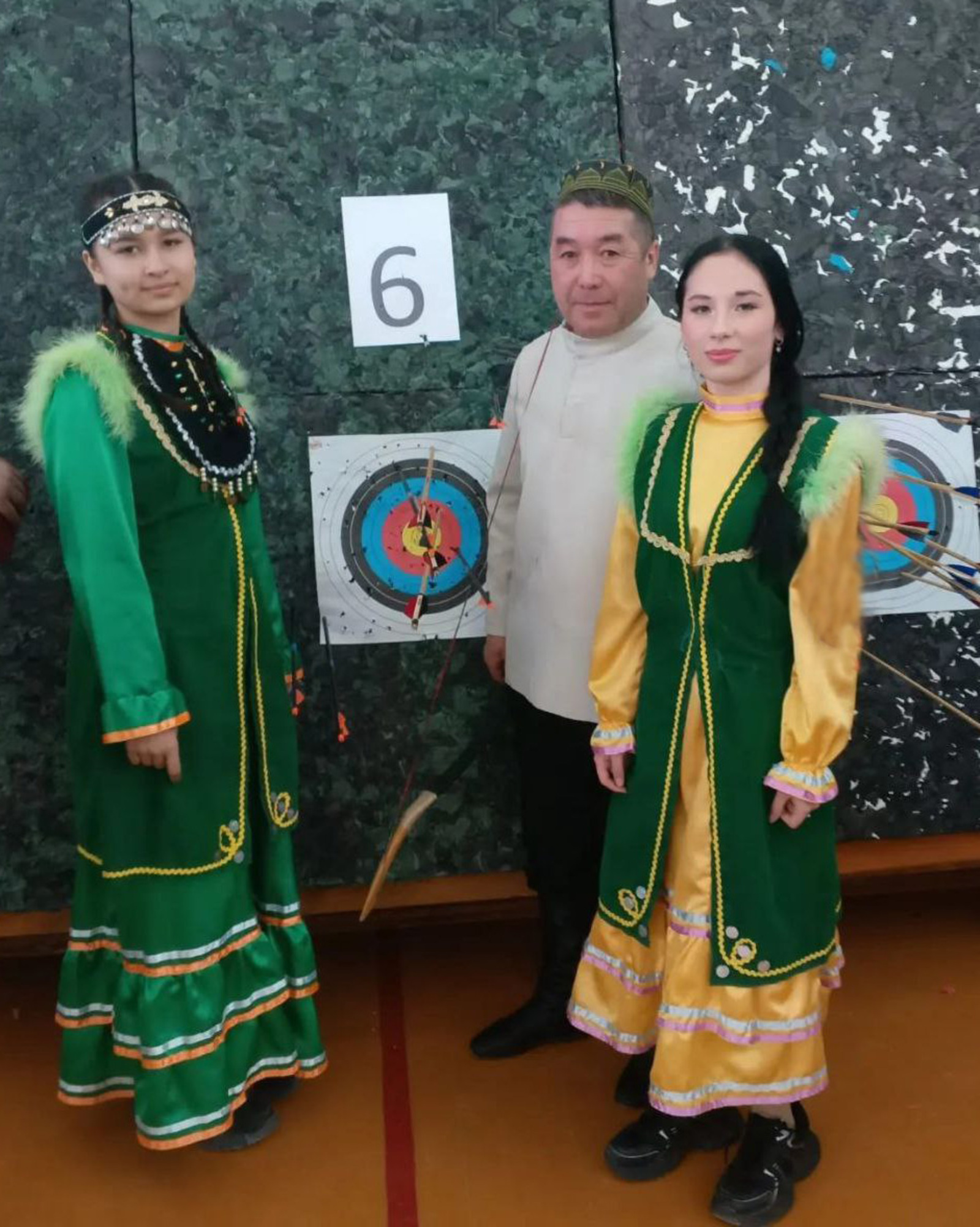 Дыуан-Мәсетле уҡыусылары – уҡ атыу оҫталары