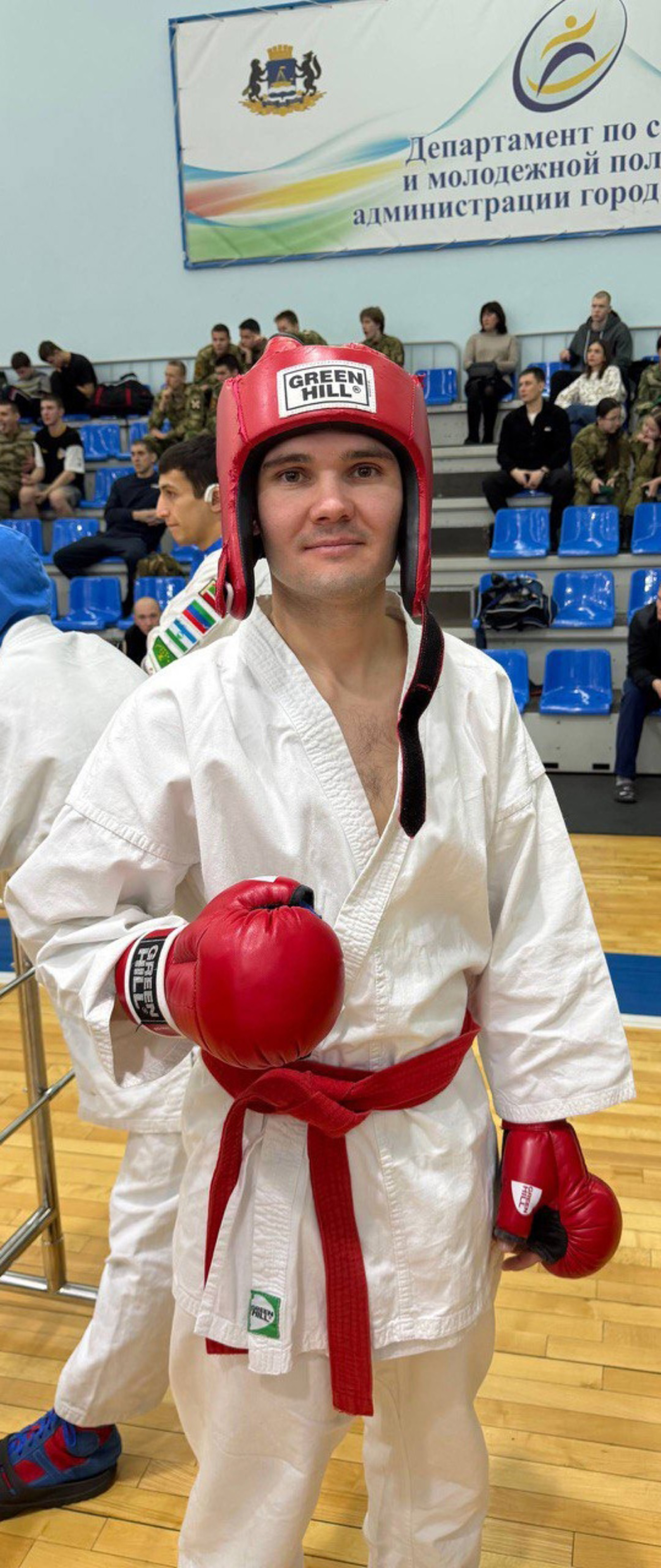 Боксҡа үҙеңде ышаныслы тотоу  һәм көслө булыу өсөн киләләр