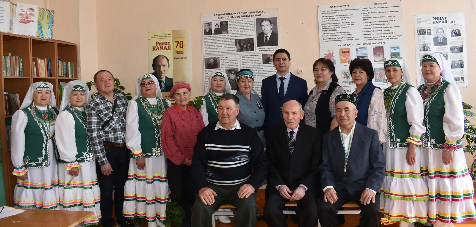 Дыуан-Мәсетле мәктәбендә Ринат Камал исемендәге кабинет асылды
