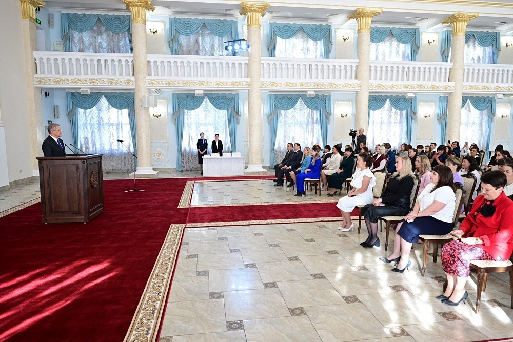 Балаларға күңел йылыһын өләшеүселәр